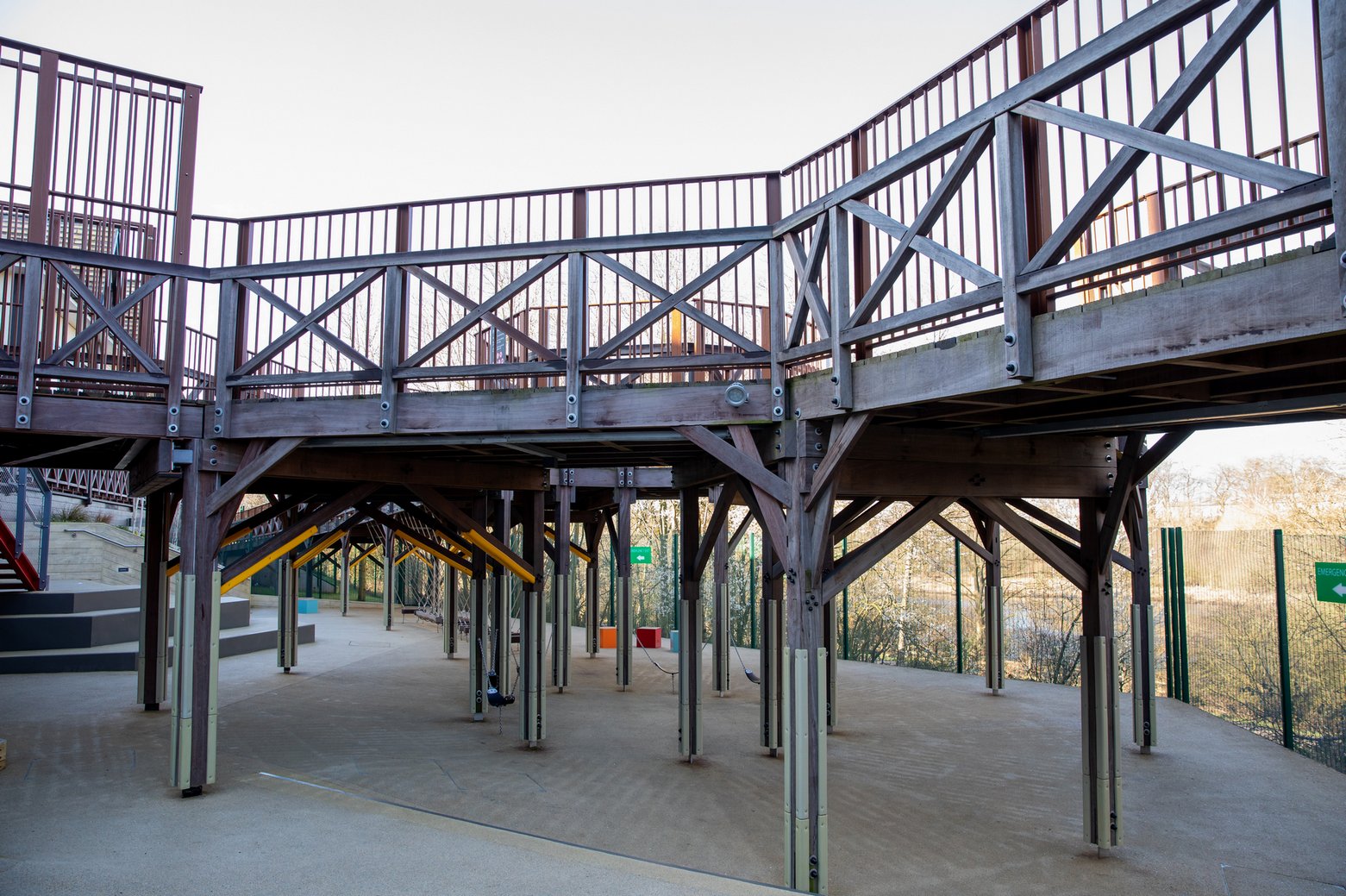 Elevated Boardwalks at Designer Outlet, Cannock - Ref 4648